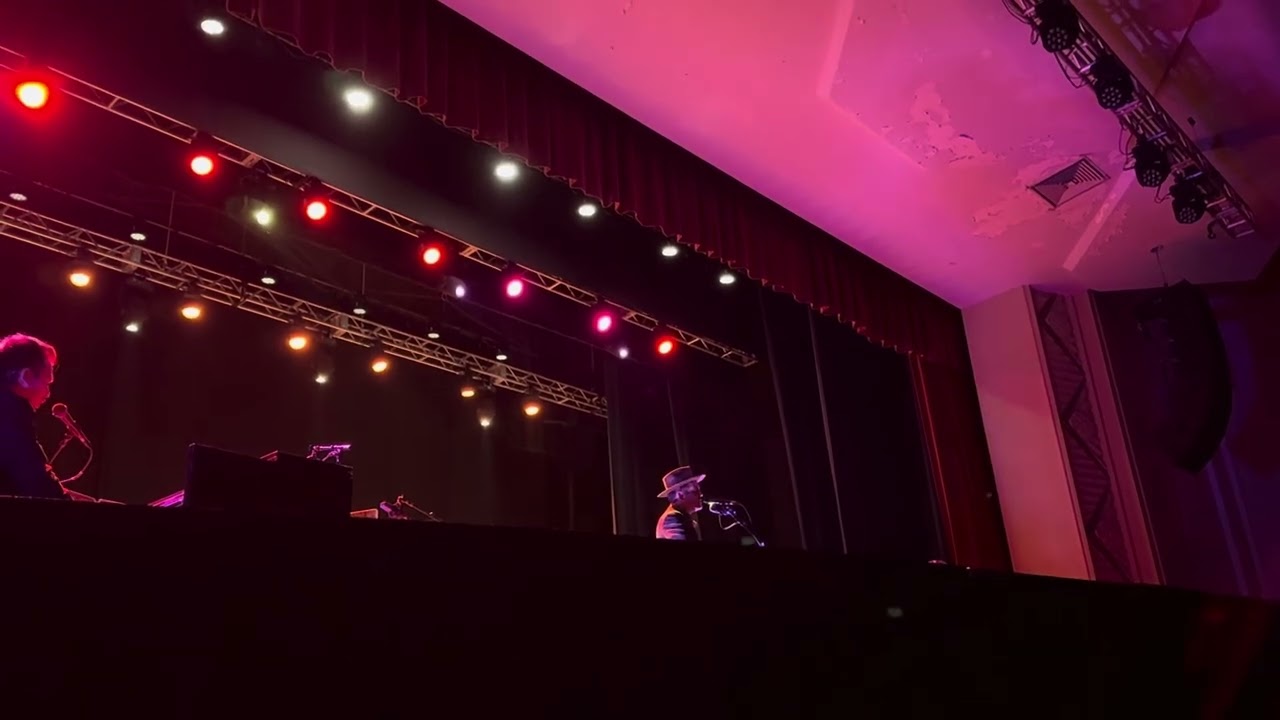Amsterdam - Gregory Alan Isakov w/ Asheville Symphony (Thomas Wolfe Auditorium, March18th 2025)
