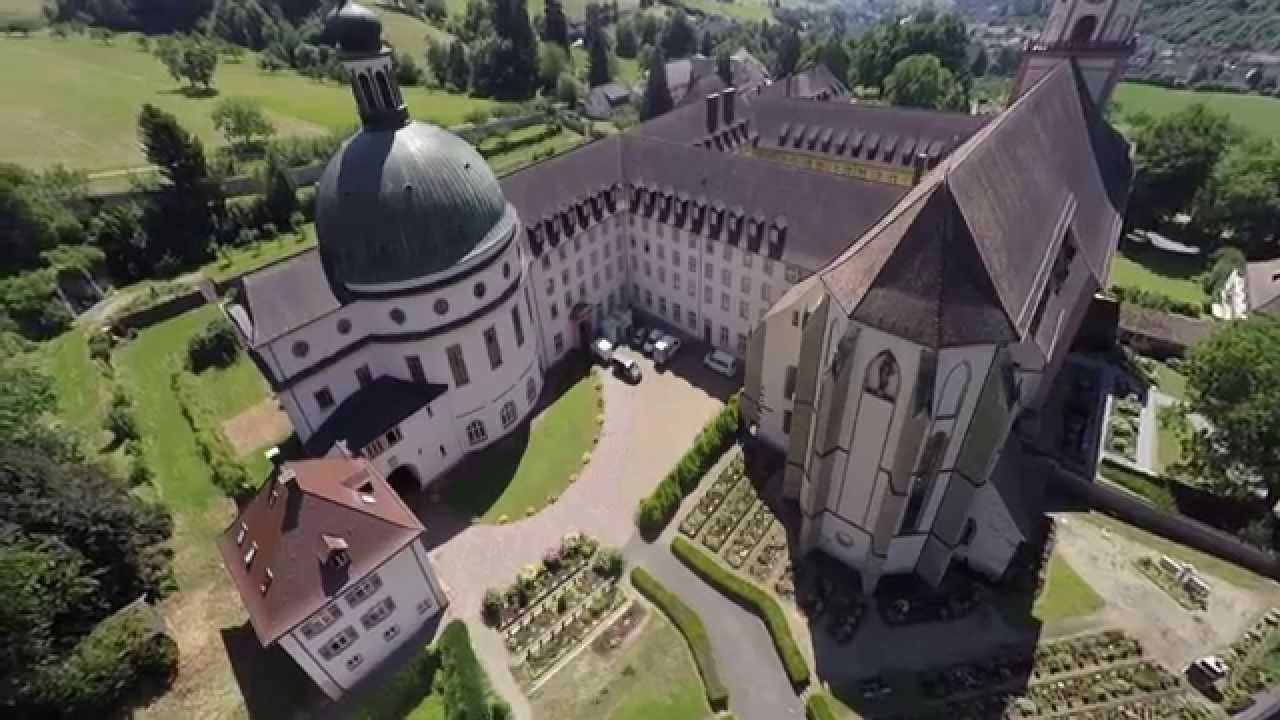 Flug über das Kloster Sankt Trudpert im Münstertal
