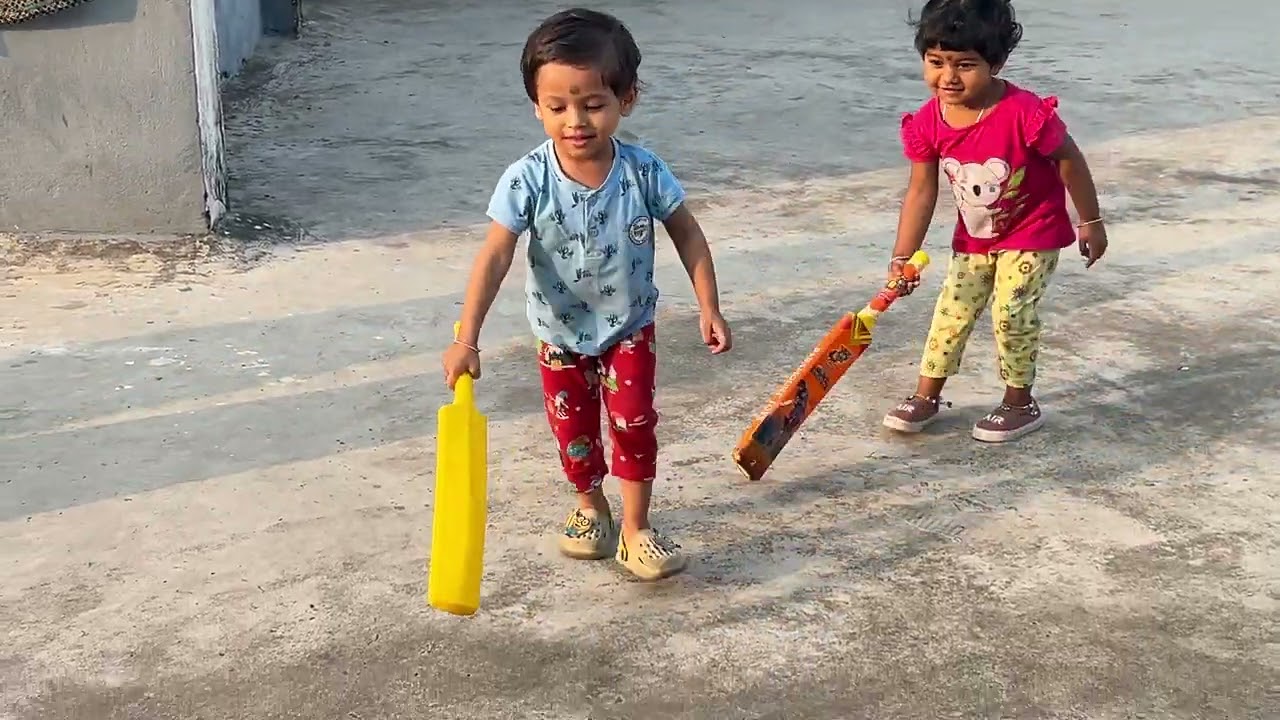 2 friend Khela Kemon Lakhe Bolo like comment, share, subscribe, please🙏🙏