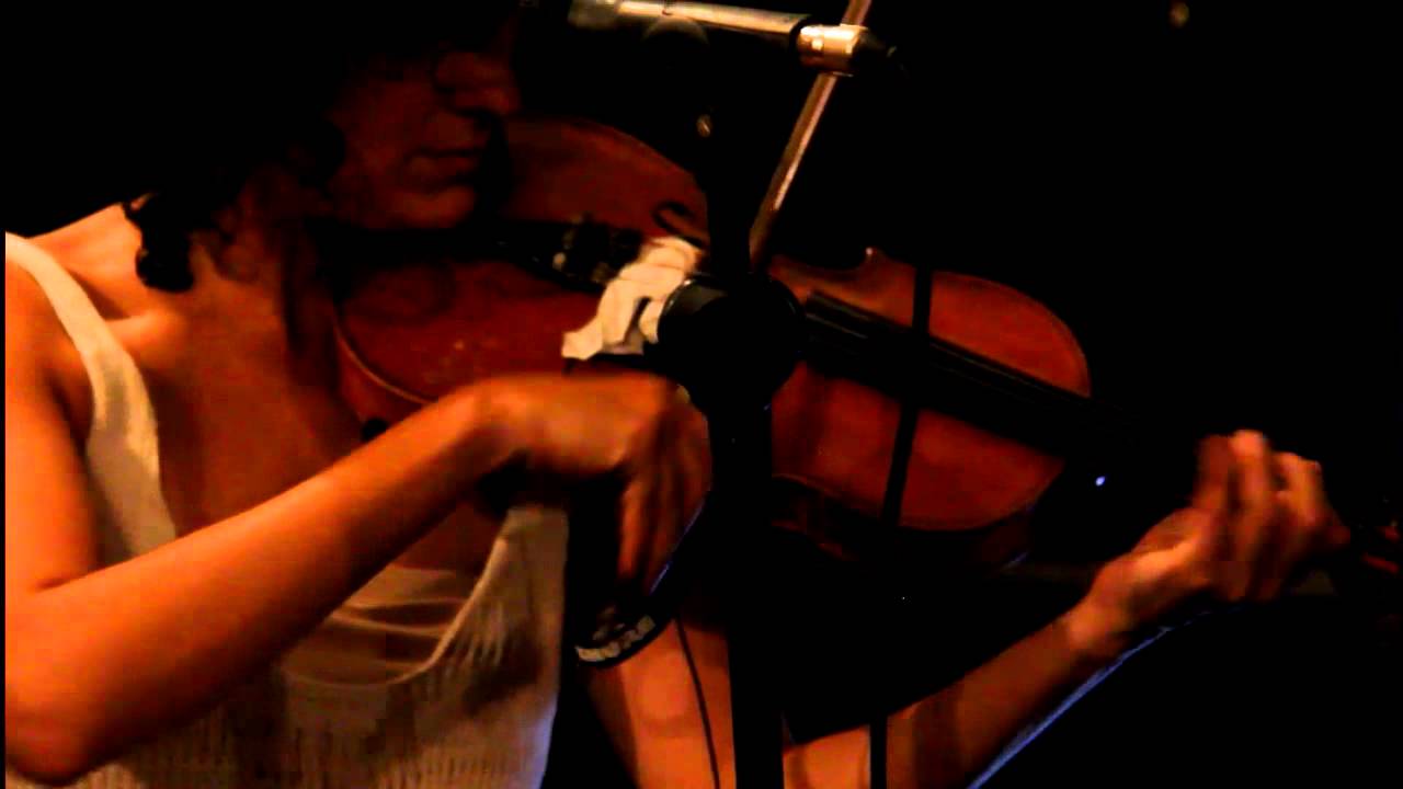 Manyas? (en vivo) - Yushimi