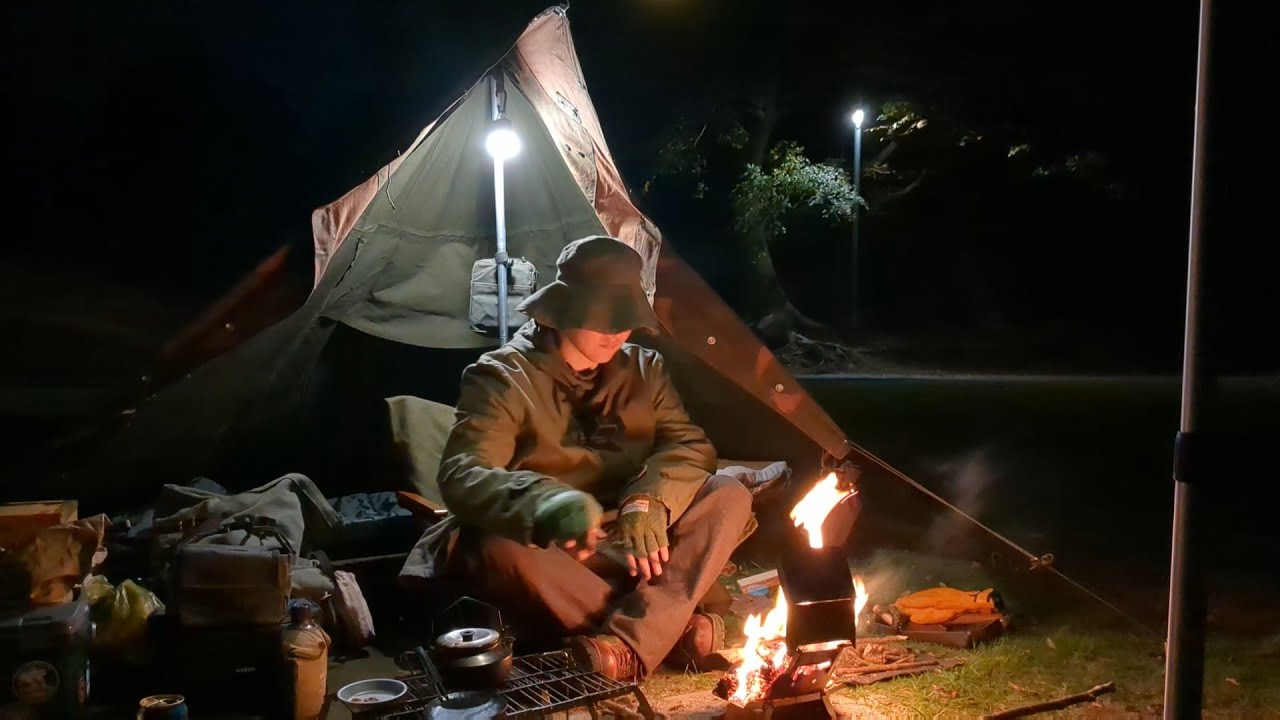 【カメカミおと聖地でキャンプ】ミニFireBookチタン、楽楽mini、チタンレイピア、FeatherPan、ハンガリー軍幕、画廊灯篭、DMFGARAGEコースター、フォールダーカップコジー