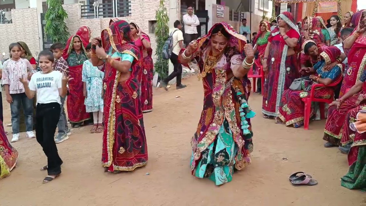 lamba lamba Ghunghat //Shekhawati wedding dance#shekhawatijatni #wedding #dance