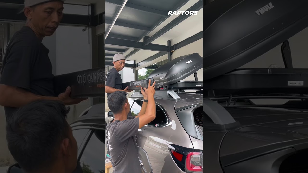 THULE ROOFBOX & YAKIMA AWNING - Subaru Outback