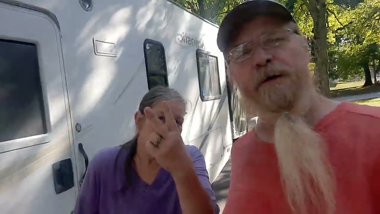 Morning walk and talk at Indian Point campground on Tablerock Lake(Branson, Mo)