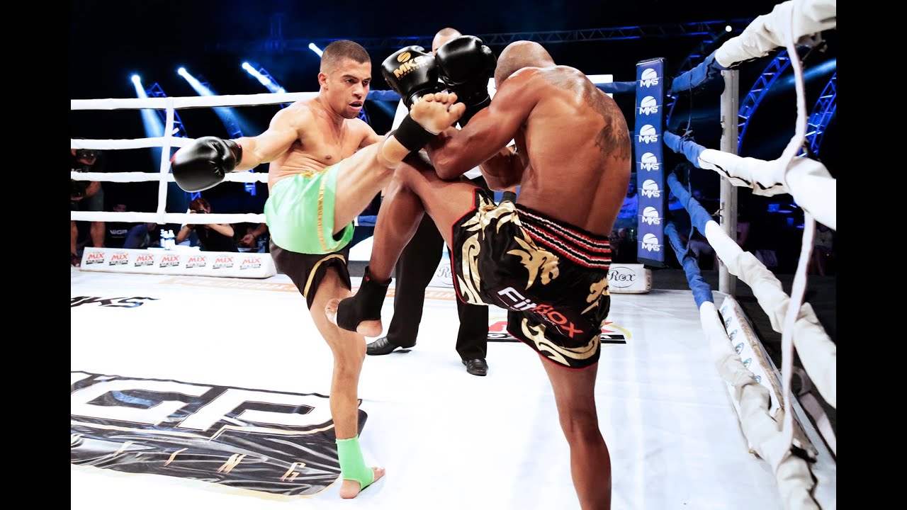 Hector Santiago vs Rafael Coruja - WGP Kickboxing 29