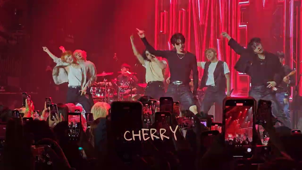 BoyNextDoor - I Feel Good in Chicago - Lollapalooza aftershow at House of Blues