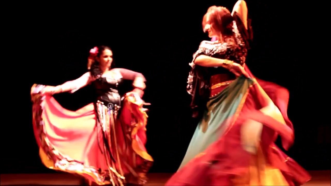 Duelo de Tribal Cigano com Dança Cigana-Aldenira Nascimento & Ysis La Fortuna