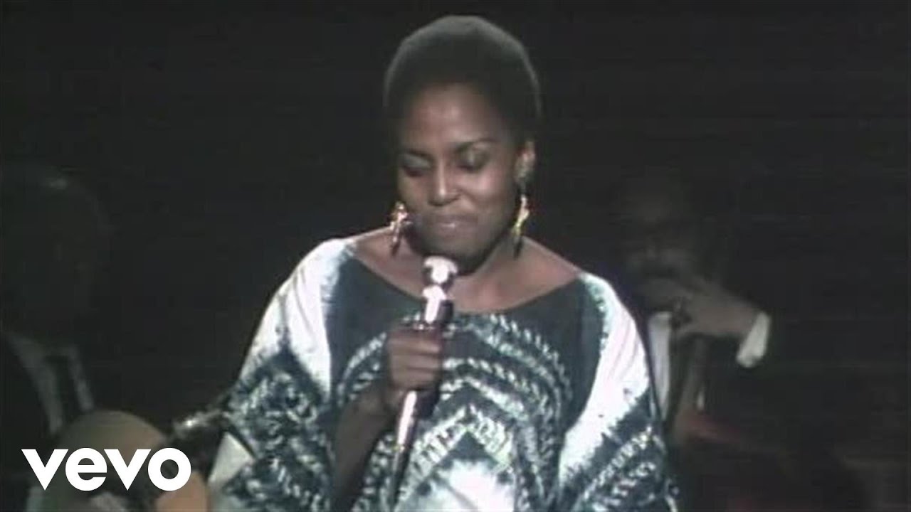 Miriam Makeba - Unknown Song (Pata Pata) (Live)