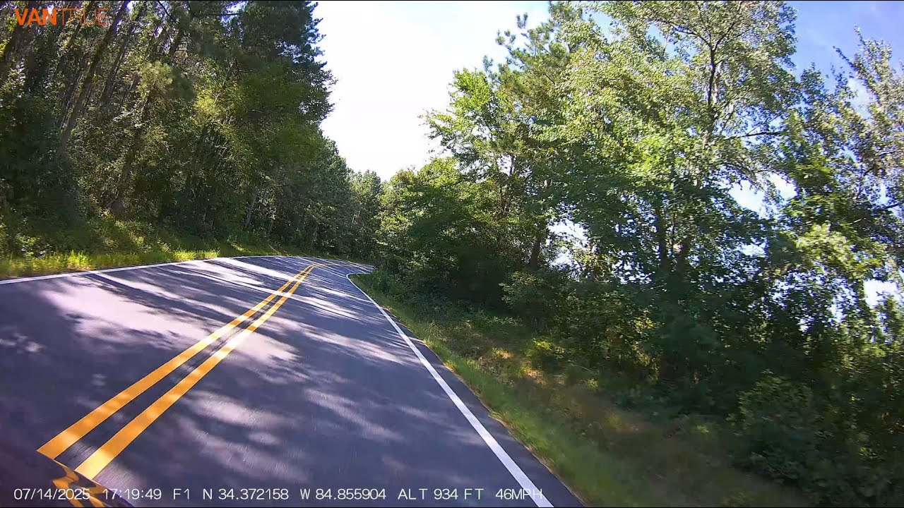 Vantrue F1 Motorcycle 4K Dash Cam unboxing, installation and test run on a 2014 H-D Street Glide