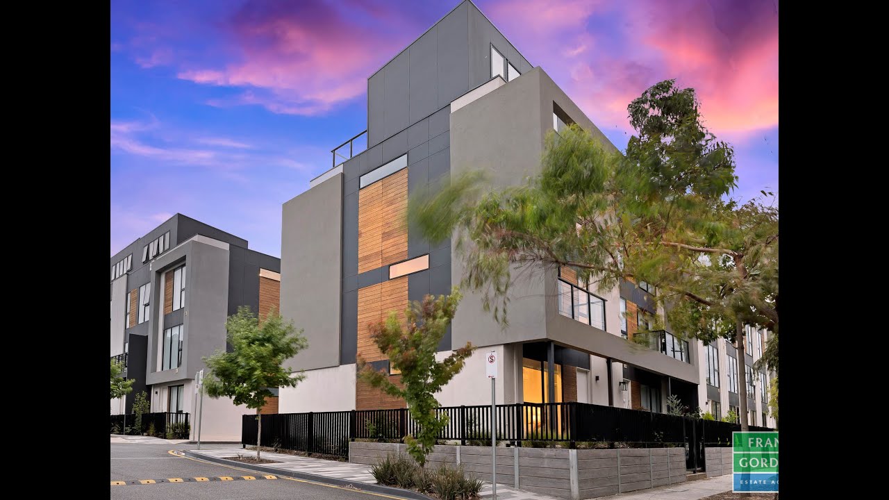 Frank Gordon Estate Agents: 107 Boundary Street Port Melbourne