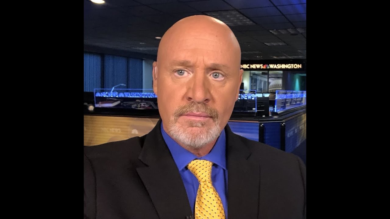 Трамп подает заявление, в котором просит судью Кэннона НЕ назначать дату судебного разбирательств...