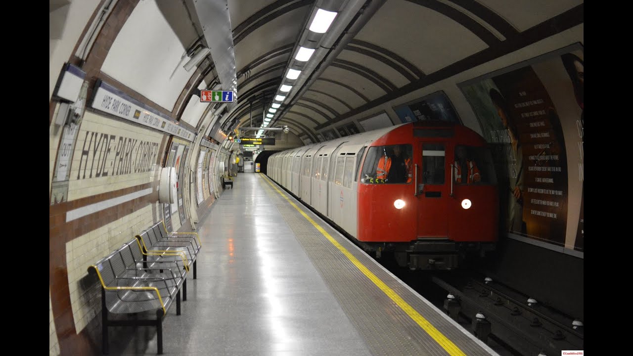 London Underground Unrefurbished & Withdrawn 1972 Stock at Hyde Park Corner