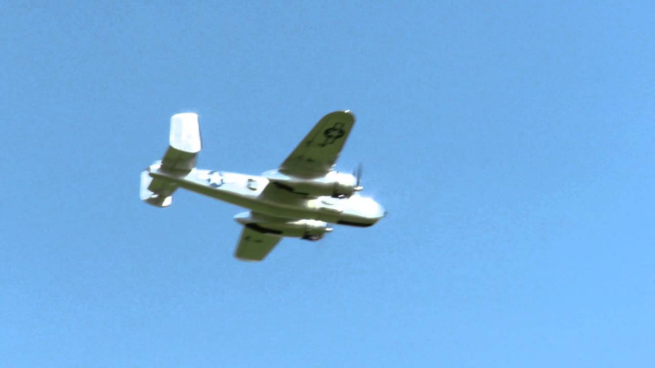 B 25 Giant Scale Rc plane