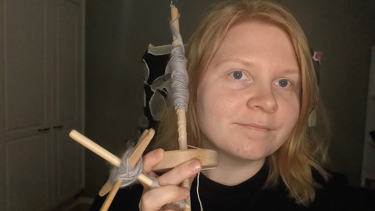ASMR Suomi - Opin uusia juttuja! Kuulumishöpö 🤗