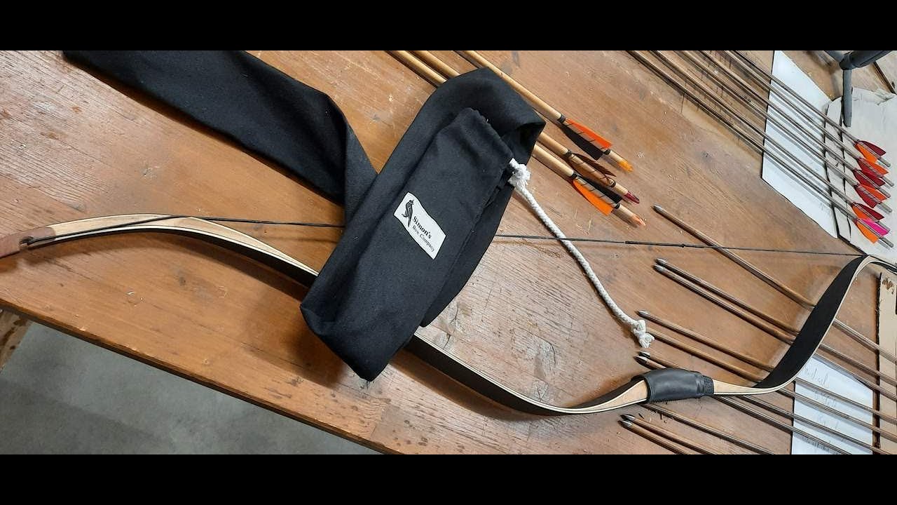 Test eines modern gefertigten Reiterbogens: Black Raptor, Simon‘s Bow Company
