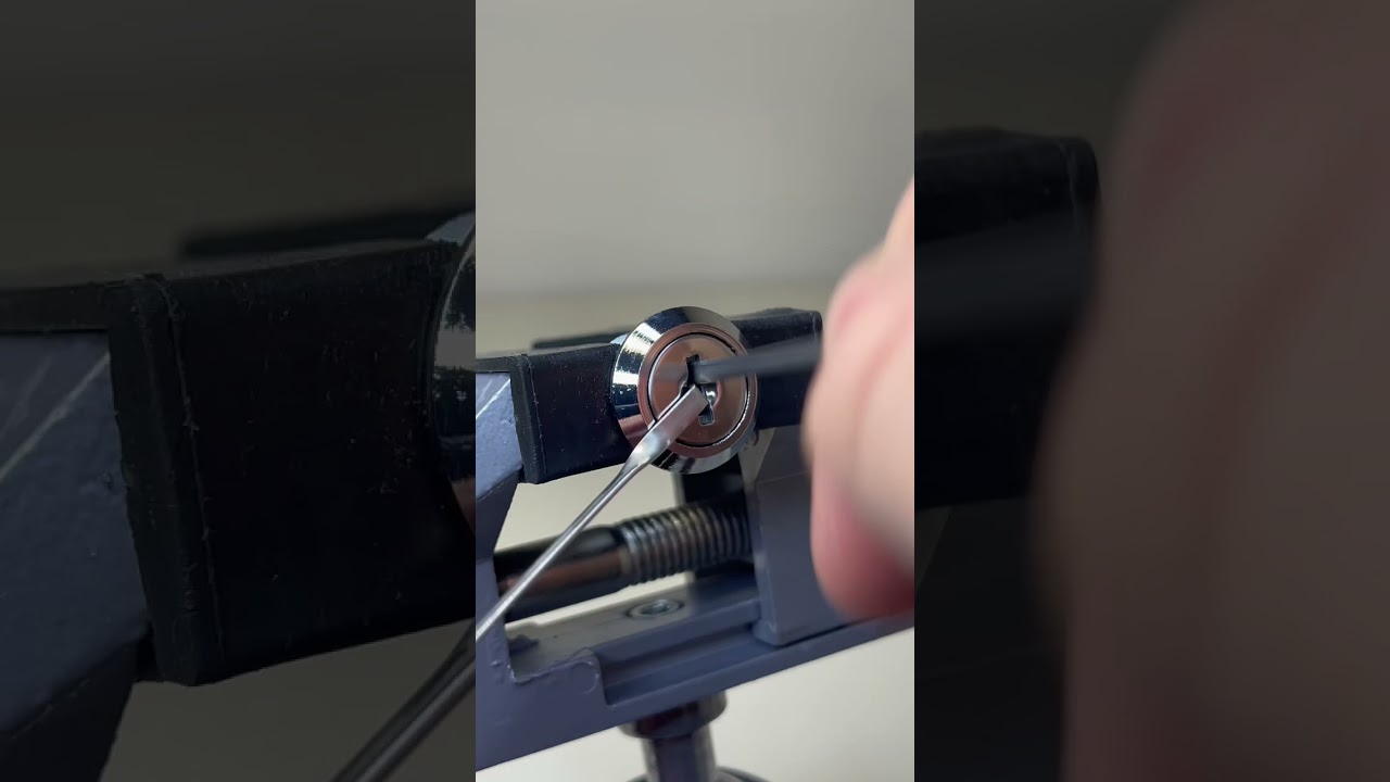 Cabinet Lock ! Picking lock !