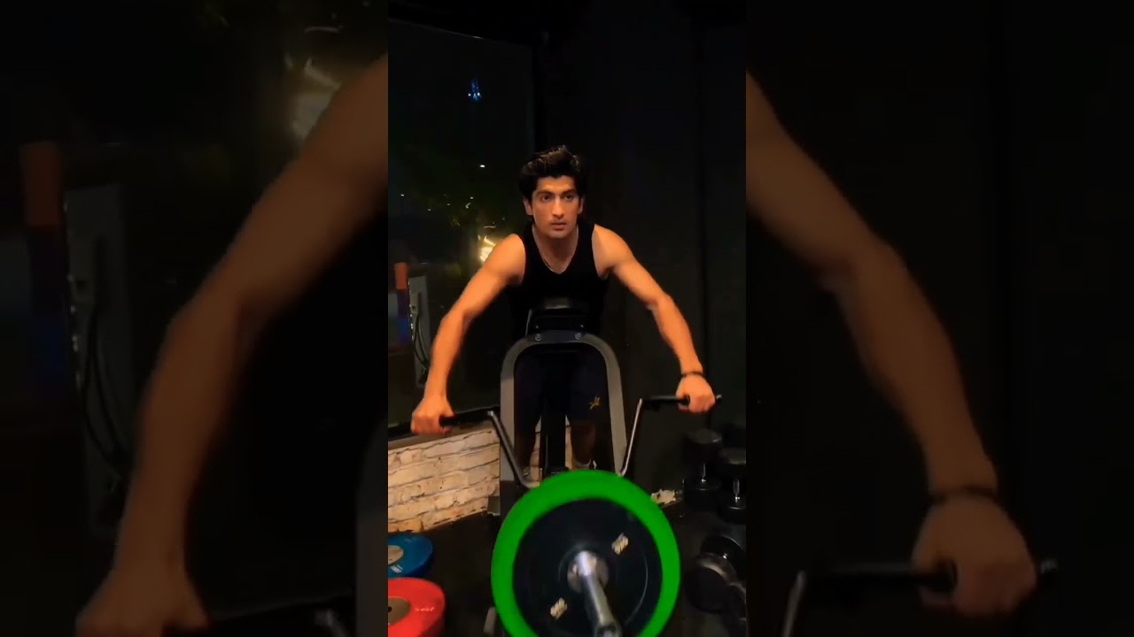 #Fitness Check🔥#naseemshah #lovestatus#naseemshah gym🏋️#trending#fastbowler