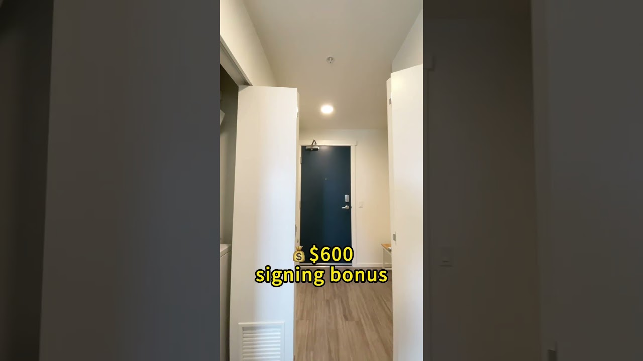 Seattle UPlace Apartments- Studio