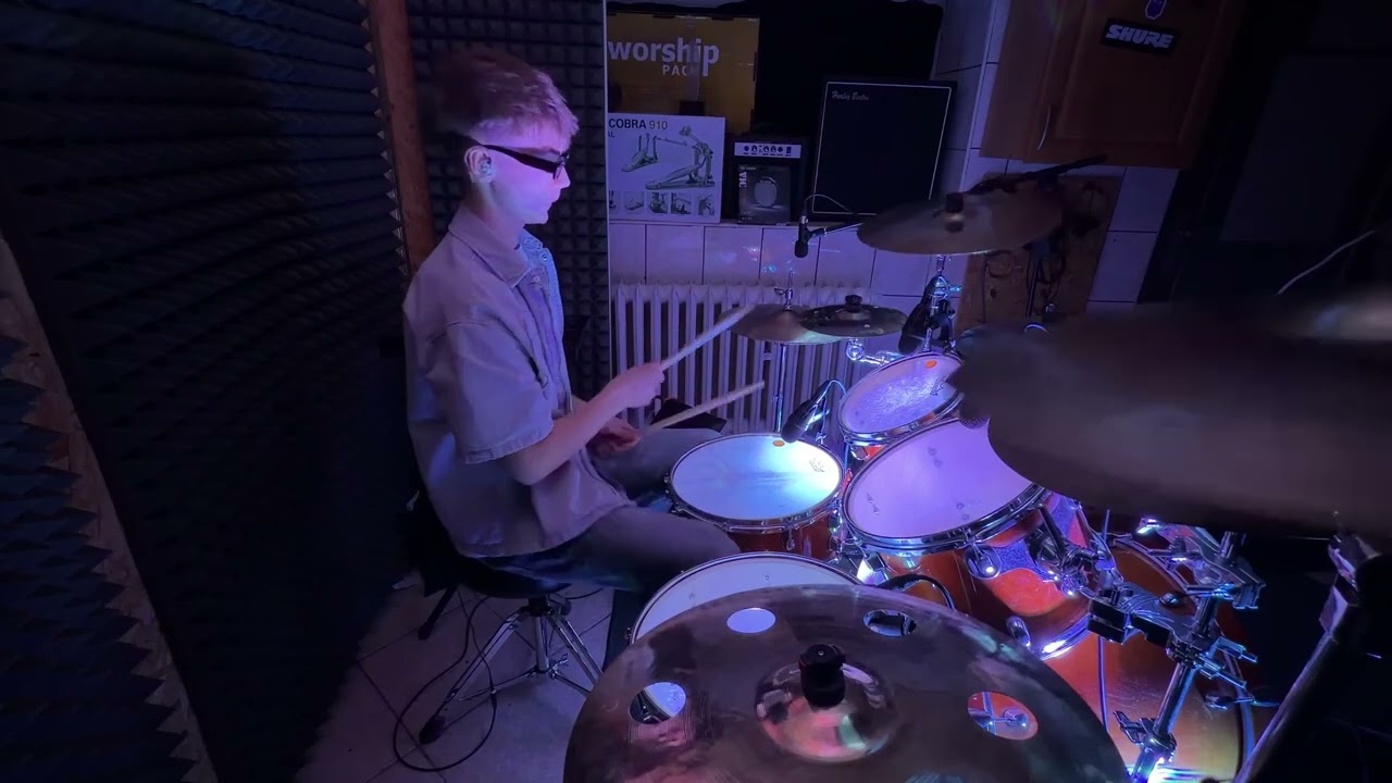 Smooth Criminal by @michaeljackson(drum cover by me) 🎩✨•🎧🎤🎬📷🎛️ x/ @pepopav 