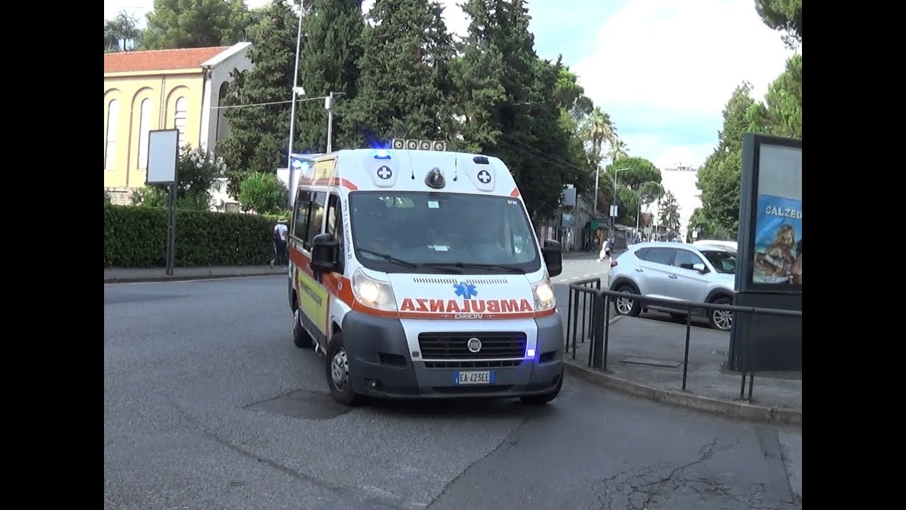 [Wail] Ambulanza P.A. Romito Di Magra in emergenza