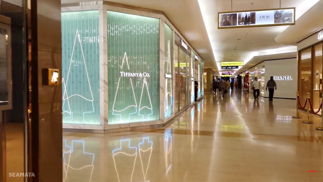 Plaza Indonesia Luxurious High End Mall - Jakarta City 2020 - Indonesia [4K]