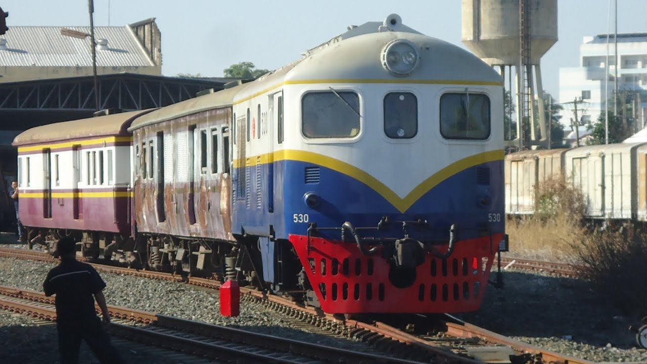 รถไฟไทย เสียงหวีดเดิม Davenport 530 สับเปลี่ยนรถ บพห #รถไฟไทย  