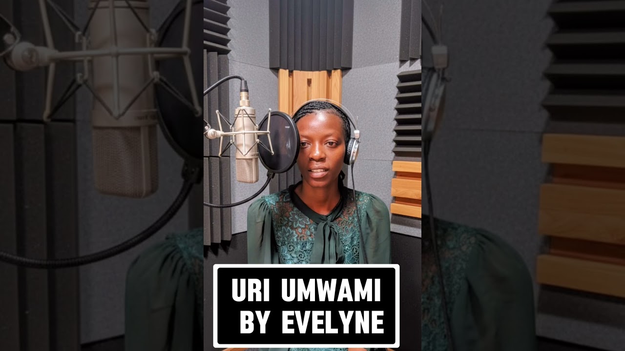 Uri Umwami official audio by Evelyne 