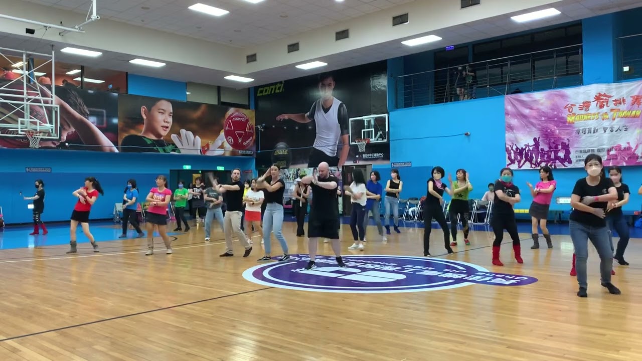 Maca Maca Line Dance by Shane McKeever & Adam Astmar