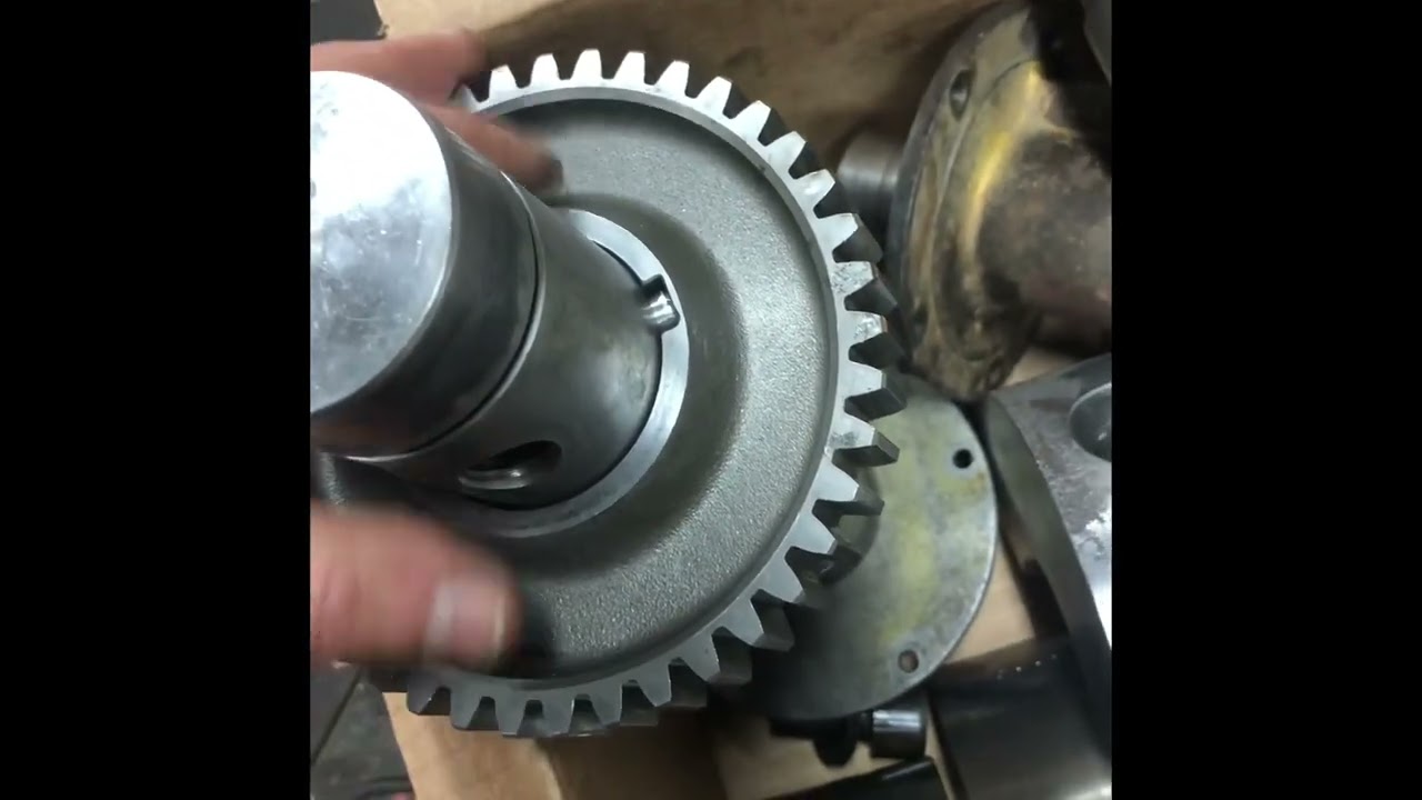 Wacker DPU 6055 plate compactor restoration:Part 1