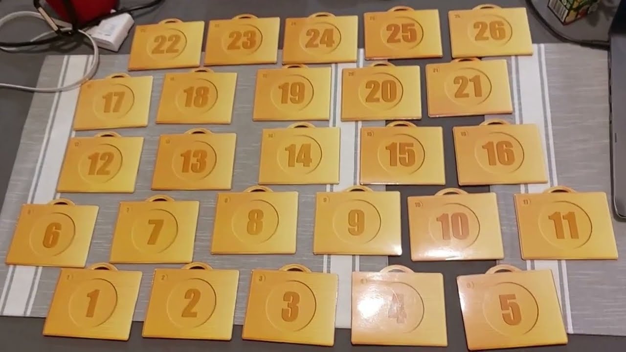 Deal or No Deal Episode 14 (Australia Board Game Edition) (Read Description)