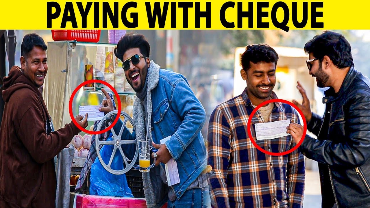 Paying with Cheque on Food Stalls in Pakistan - Lahori PrankStar