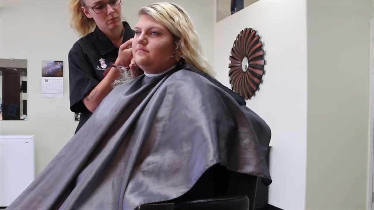 Autumn 3 LV - Pt 1: She Shaves all Her Hair off at a Barber (Free Video)