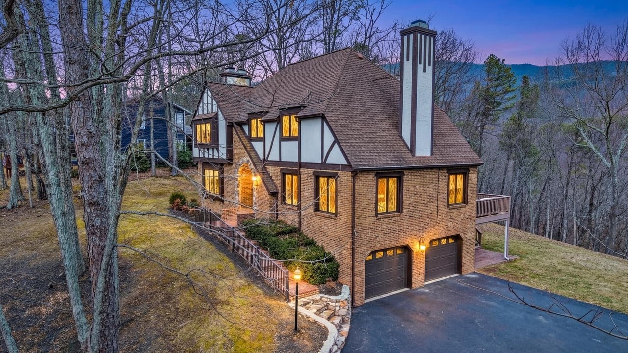 1783 Laurel Mountain Dr, Salem, VA