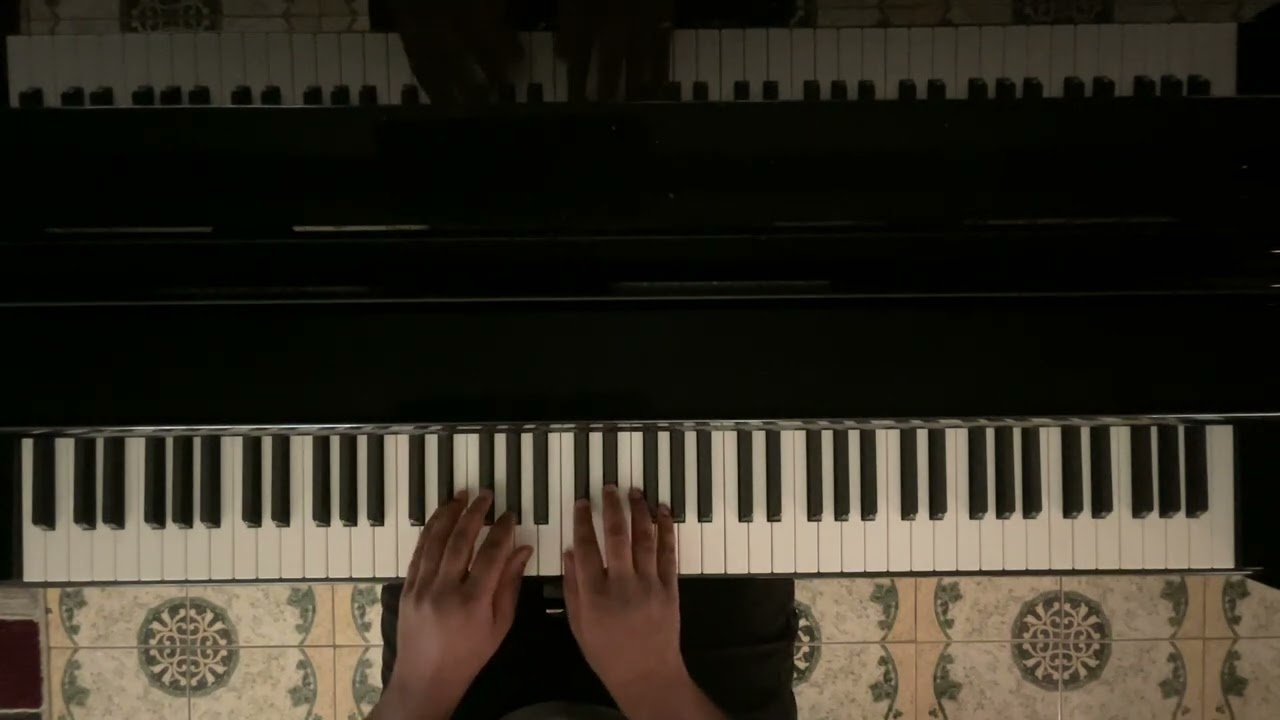 Ludovico Einaudi - Nuvole Bianche (Recorded with IPad Studio monitor Mics Kayserburg UH132)