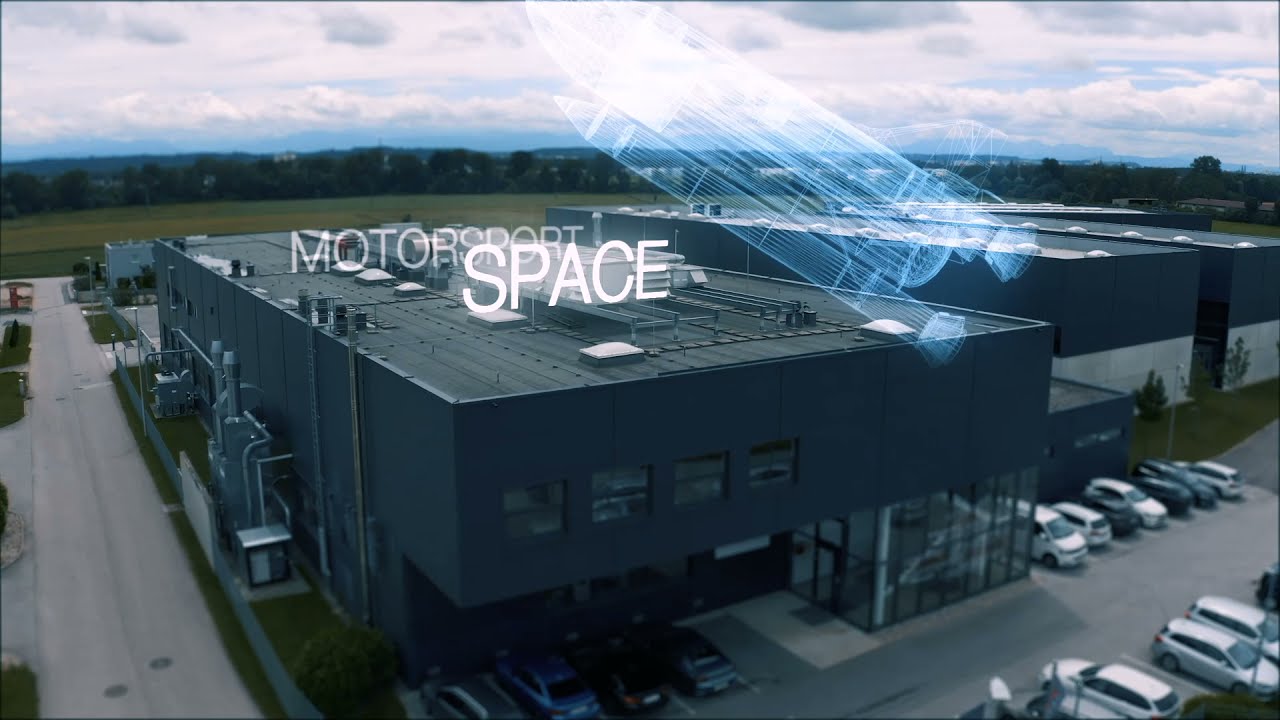 Manufacturing at Peak Technology - Layup