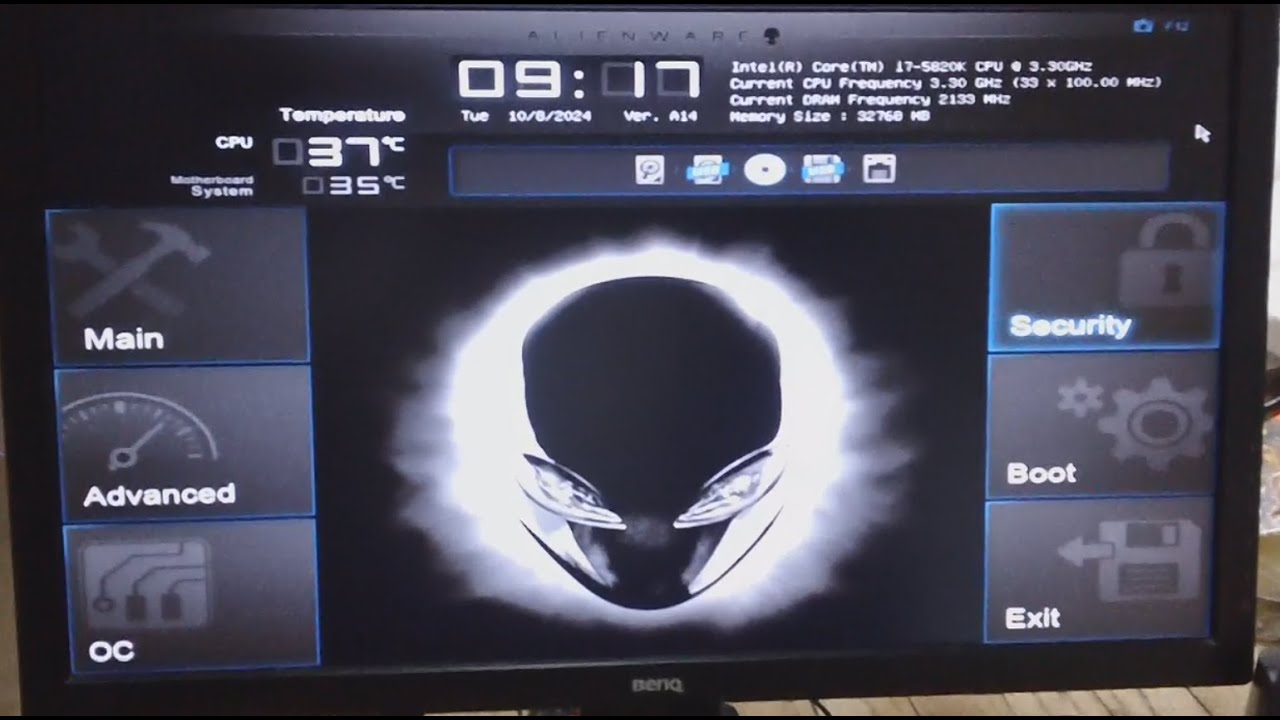 Exploring Alienware Area-51 R2 Gaming PC And Installing OS