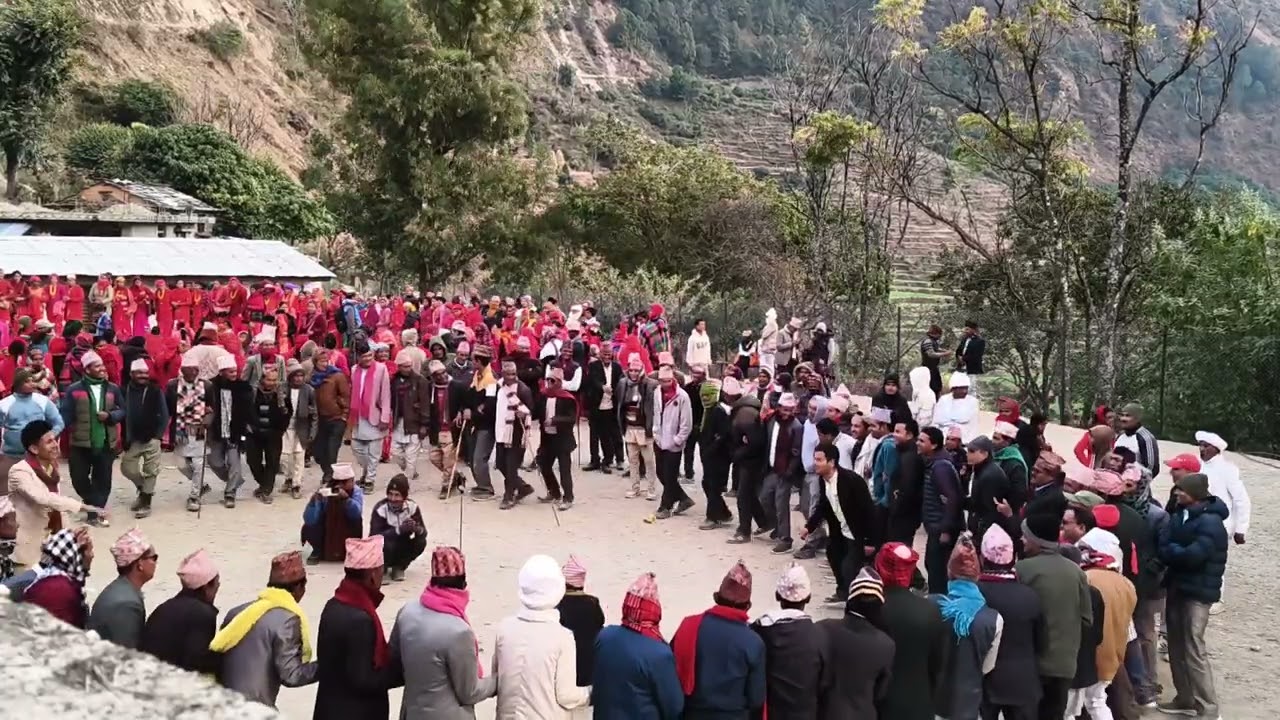 सुन्दर सुदूरपश्चिम बझाङ थलारा गाउँपालिका वडा नं ३पाराकाट्ने डेउडा खेल 