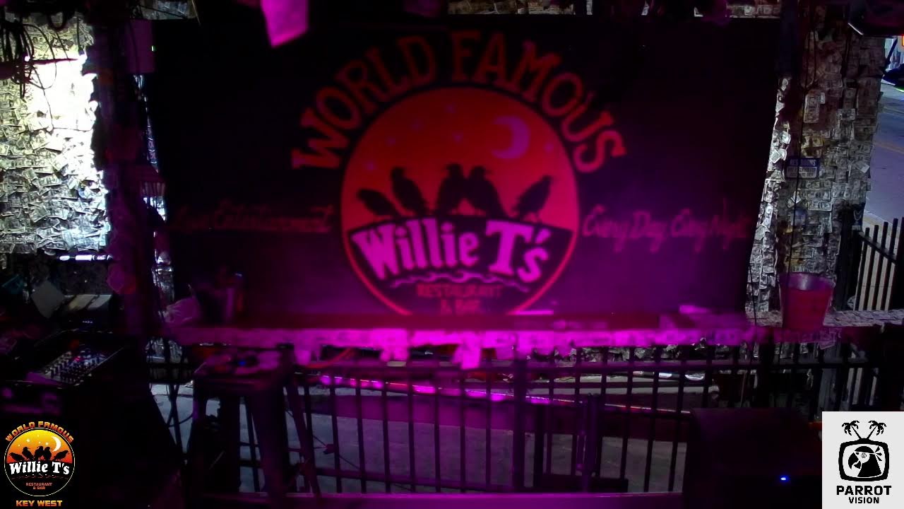 LIVE Music Everyday!