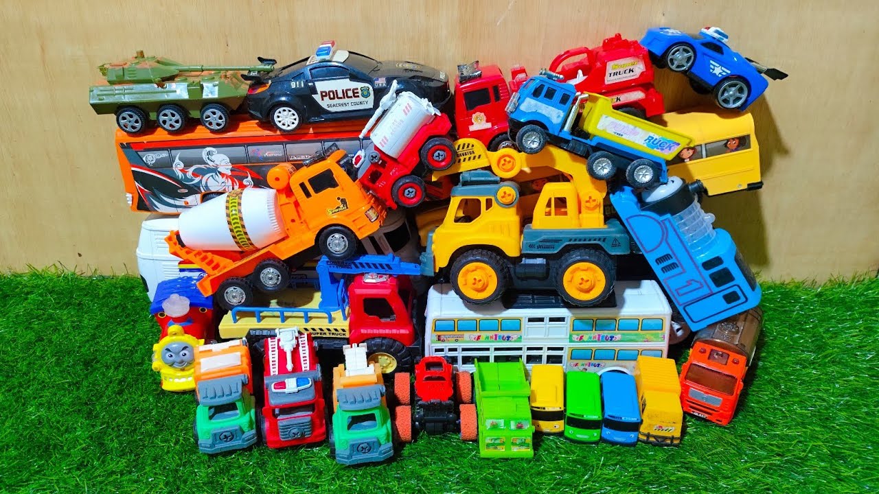 Mobil Mainan Truk Oleng, Mobil Truk Tangki, Mobil Truk Pasir, Mobil Truk Molen, Mobil Polisi, Tayo
