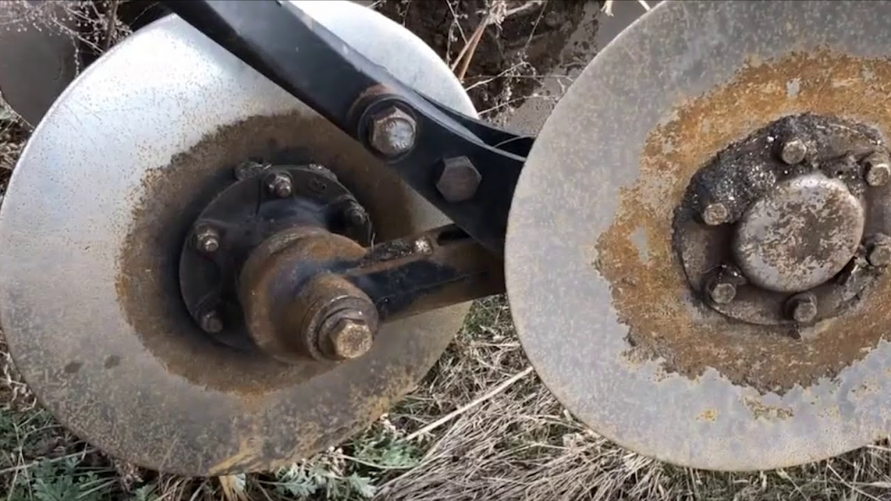 Tillage: 2730 Ripper Maintenance
