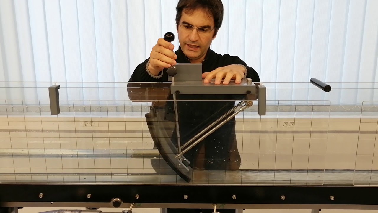 Open Channel Flow Experiment | Radial Gate & Hydraulic Jump Analysis
