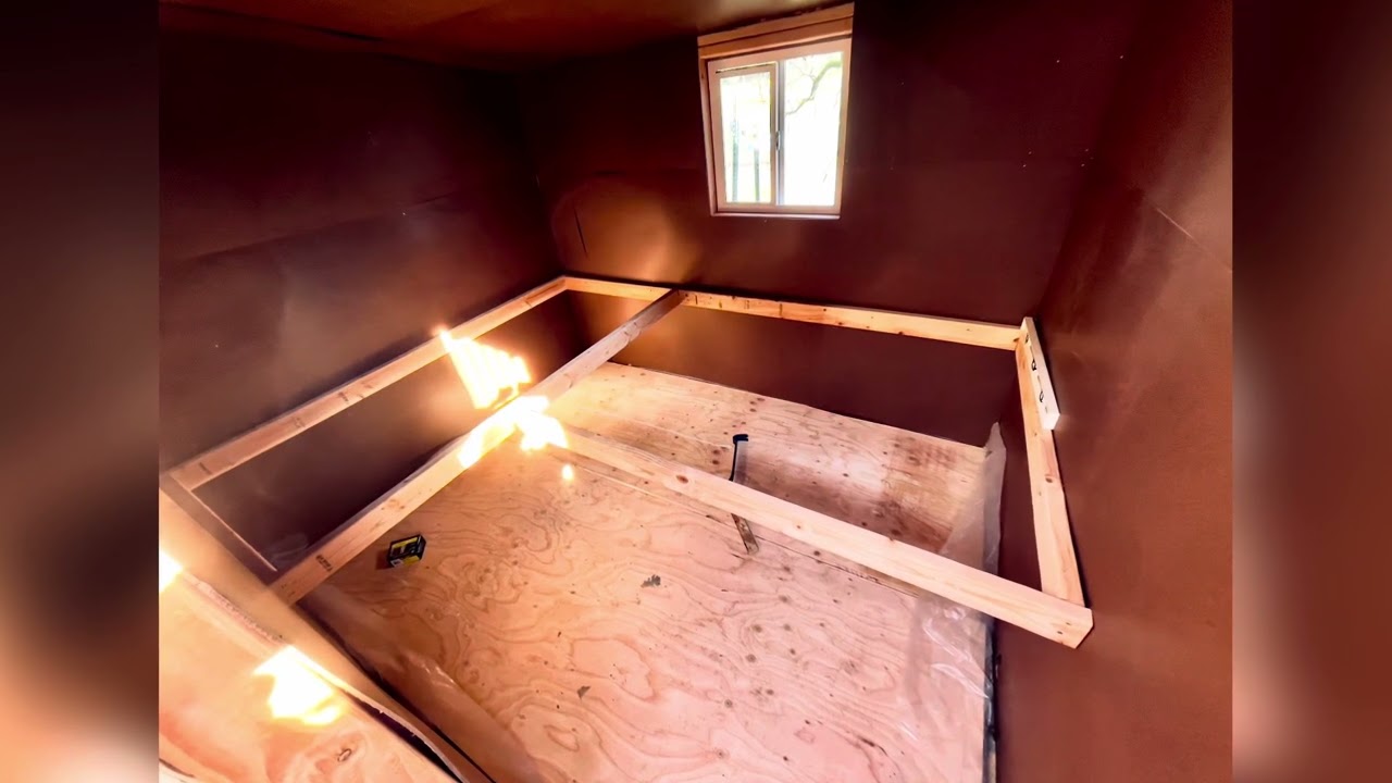 Brooder Room!