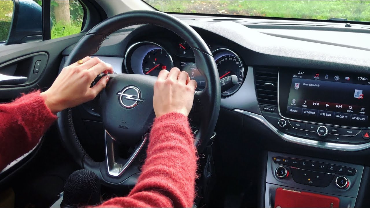 ASMR - Fast car tapping with Blue Yeti - No talking