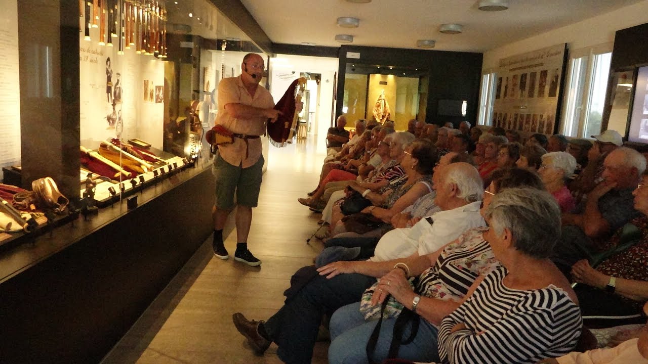 Musée de la cabrette  CANTOIN (12) Capitale mondiale de la cornemuse  juil 2023
