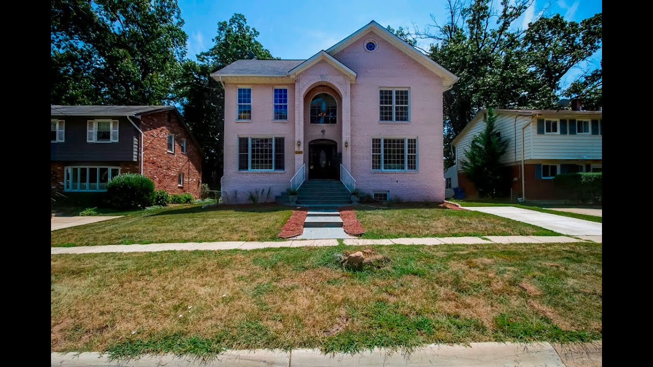 Scott Team presents ... 1006 Loxford Terrace, Silver Spring MD 20901