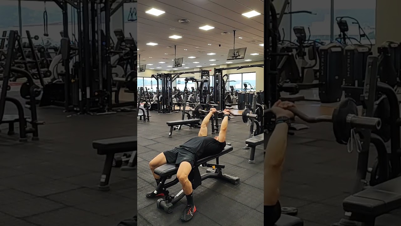 PRESS FRANCÉS CON BARRA Z AGARRE CERRADO PARA TRICEPS