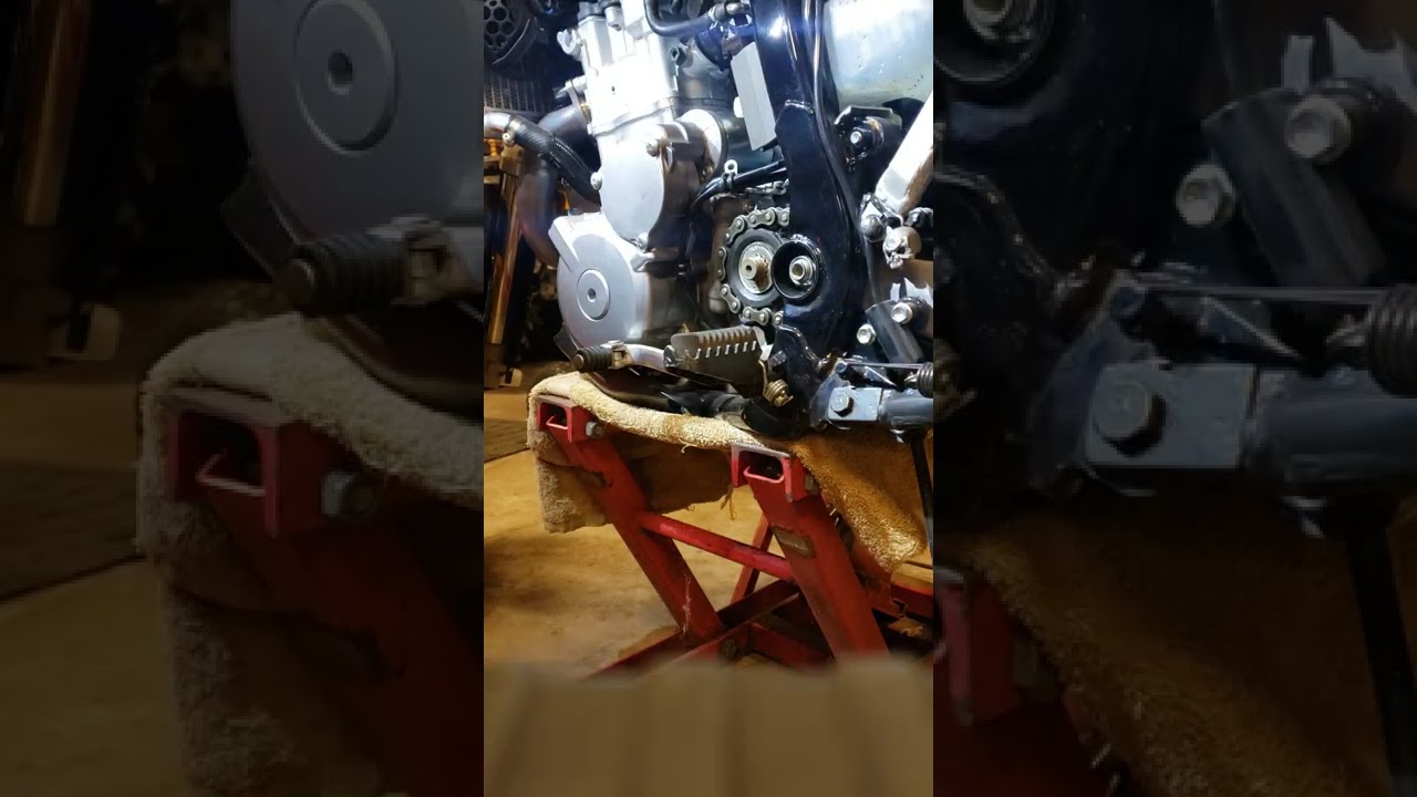 DRZ400SM countershaft nut fix