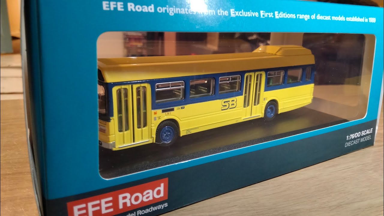 Model bus review; EFE Road Leyland National, London Country Stevenage SuperBus 