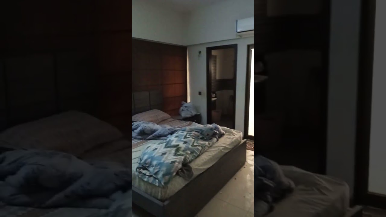 2bedrooms appartment for sale in Ayesha corner civil lines karachi