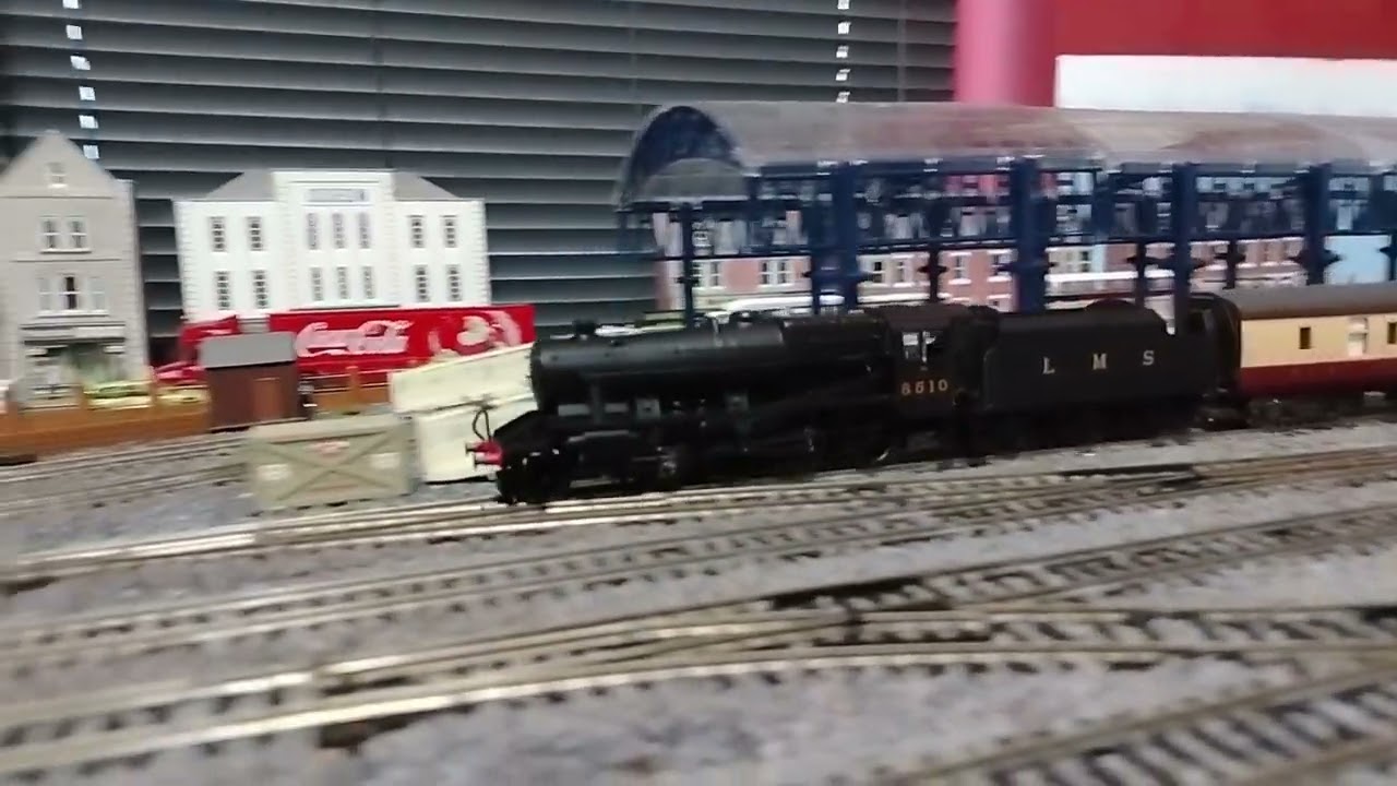 Hornby Black 5 and 8f running session 